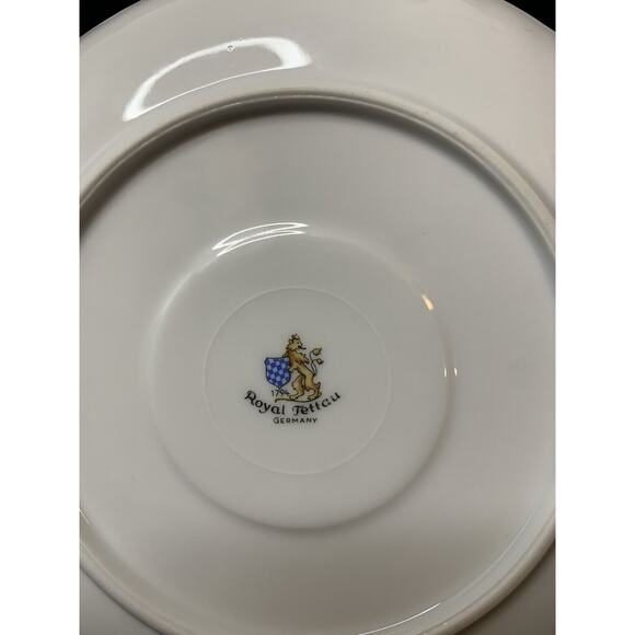Royal Tettau “Forget Me Not” Porcelain 6” Saucer (Germany) 1950s - Picture 5 of 5